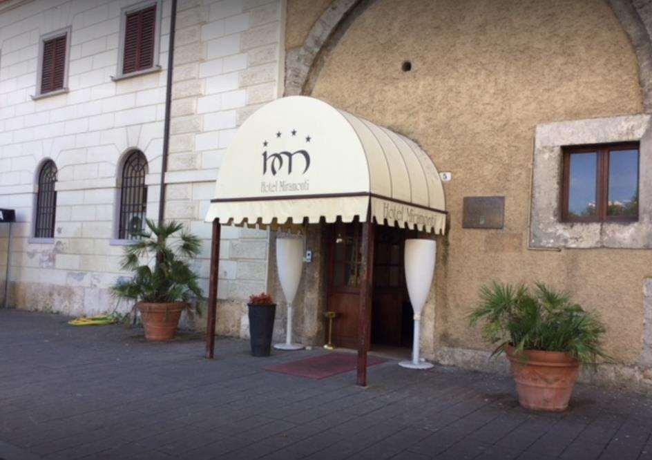 Hotel&Ristorante Miramonti Palazzo Storico Rieti Extérieur photo