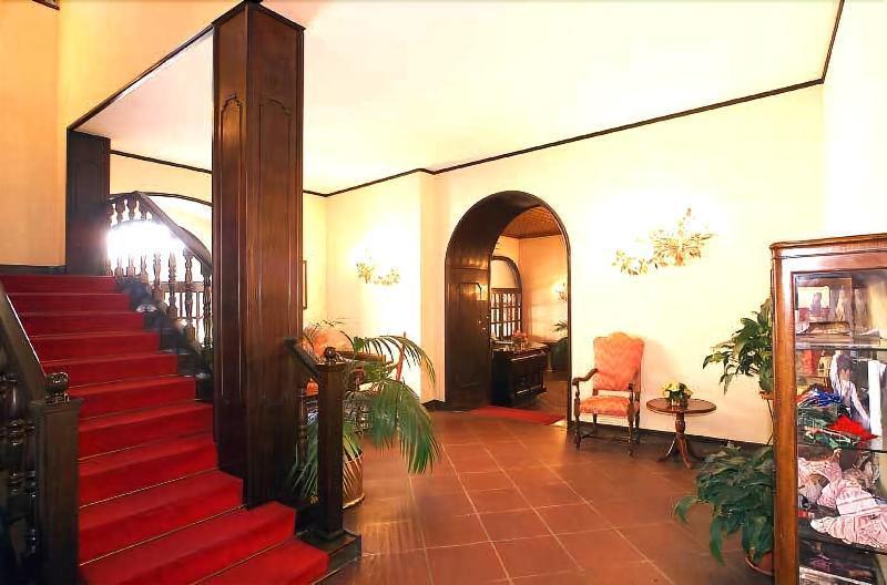 Hotel&Ristorante Miramonti Palazzo Storico Rieti Extérieur photo