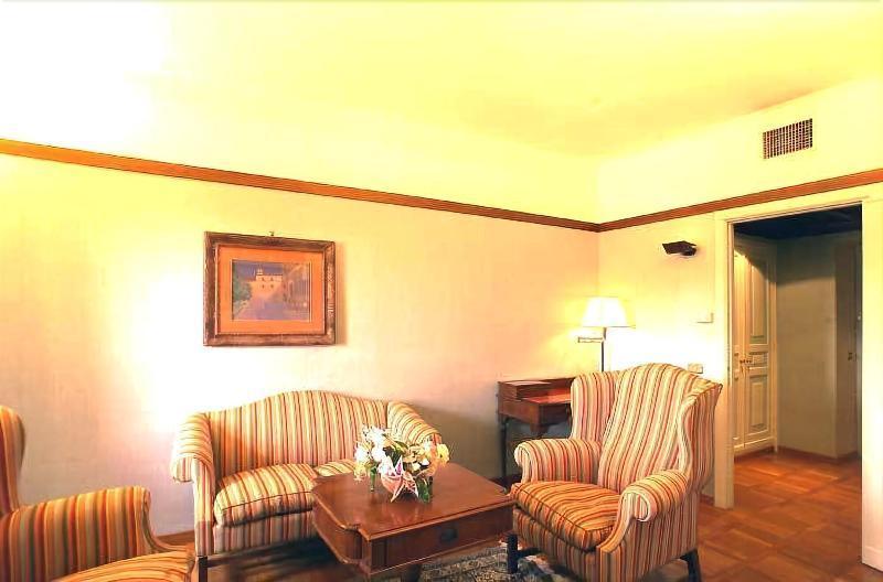 Hotel&Ristorante Miramonti Palazzo Storico Rieti Extérieur photo